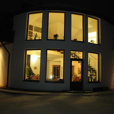 Maza Kapa Hotel Koknese Buitenkant foto